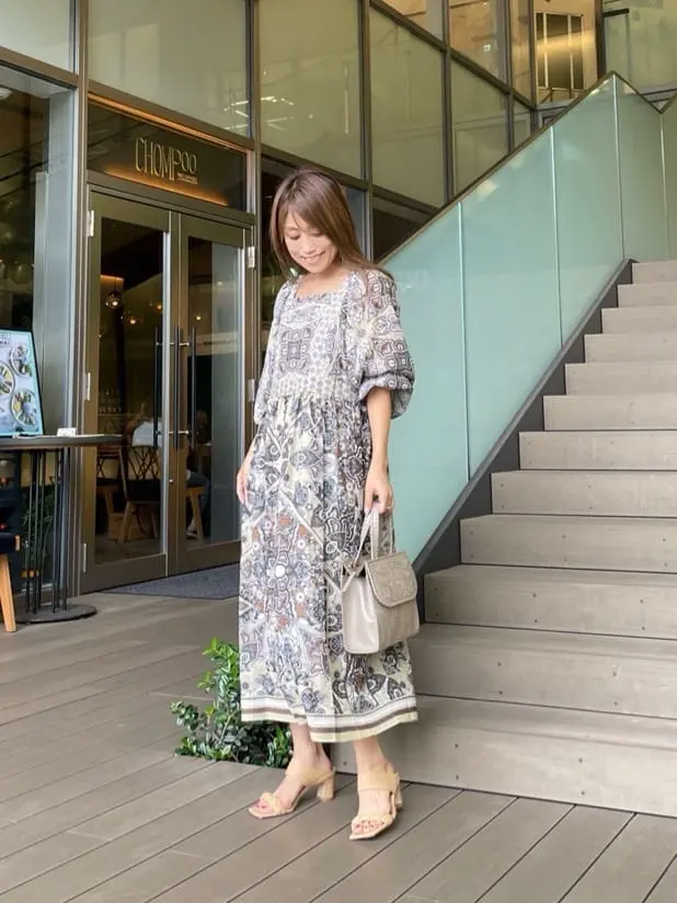 ORIGINATED IN GRACE CONTINENTAL yukimi yonee コーディネート画像