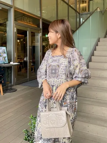 ORIGINATED IN GRACE CONTINENTAL yukimi yonee コーディネート画像