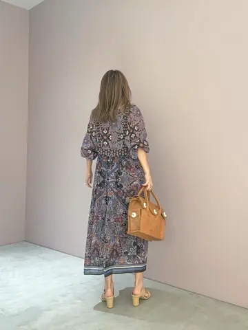 ORIGINATED IN GRACE CONTINENTAL yukimi yonee コーディネート画像