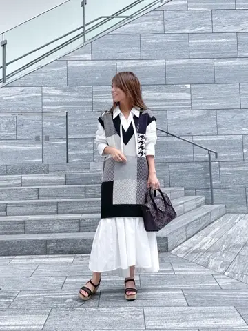 ORIGINATED IN GRACE CONTINENTAL yukimi yonee コーディネート画像