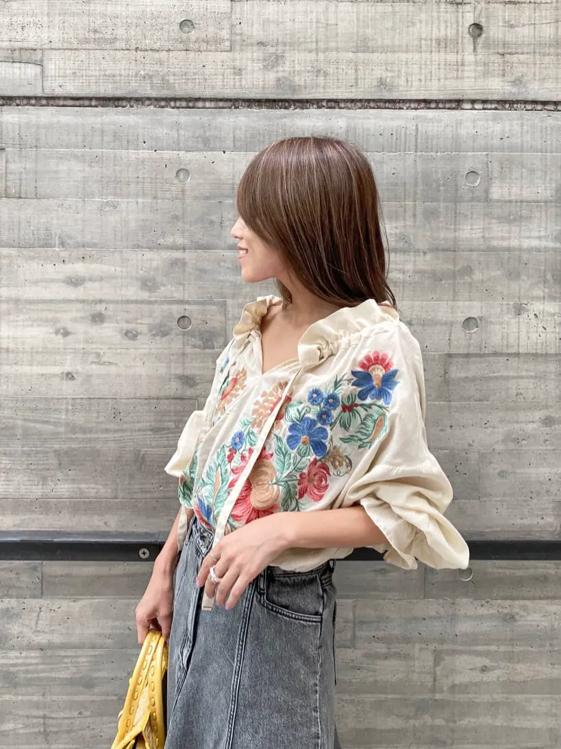 ORIGINATED IN GRACE CONTINENTAL yukimi yonee コーディネート画像