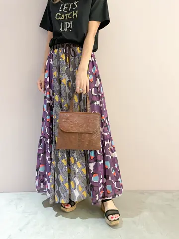 ORIGINATED IN GRACE CONTINENTAL yukimi yonee コーディネート画像