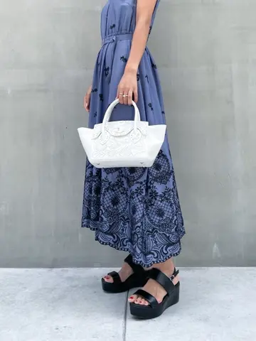 ORIGINATED IN GRACE CONTINENTAL yukimi yonee コーディネート画像