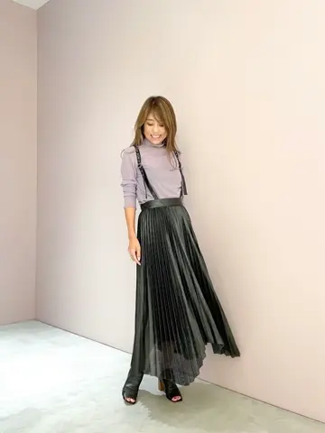 ORIGINATED IN GRACE CONTINENTAL yukimi yonee コーディネート画像