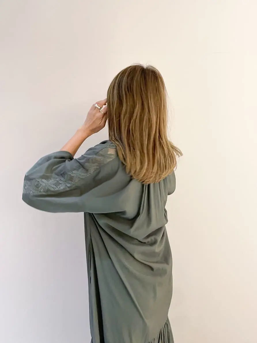 ORIGINATED IN GRACE CONTINENTAL yukimi yonee コーディネート画像