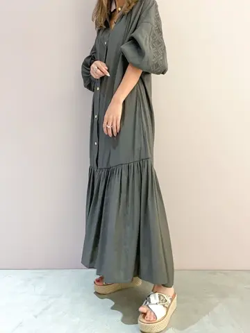 ORIGINATED IN GRACE CONTINENTAL yukimi yonee コーディネート画像