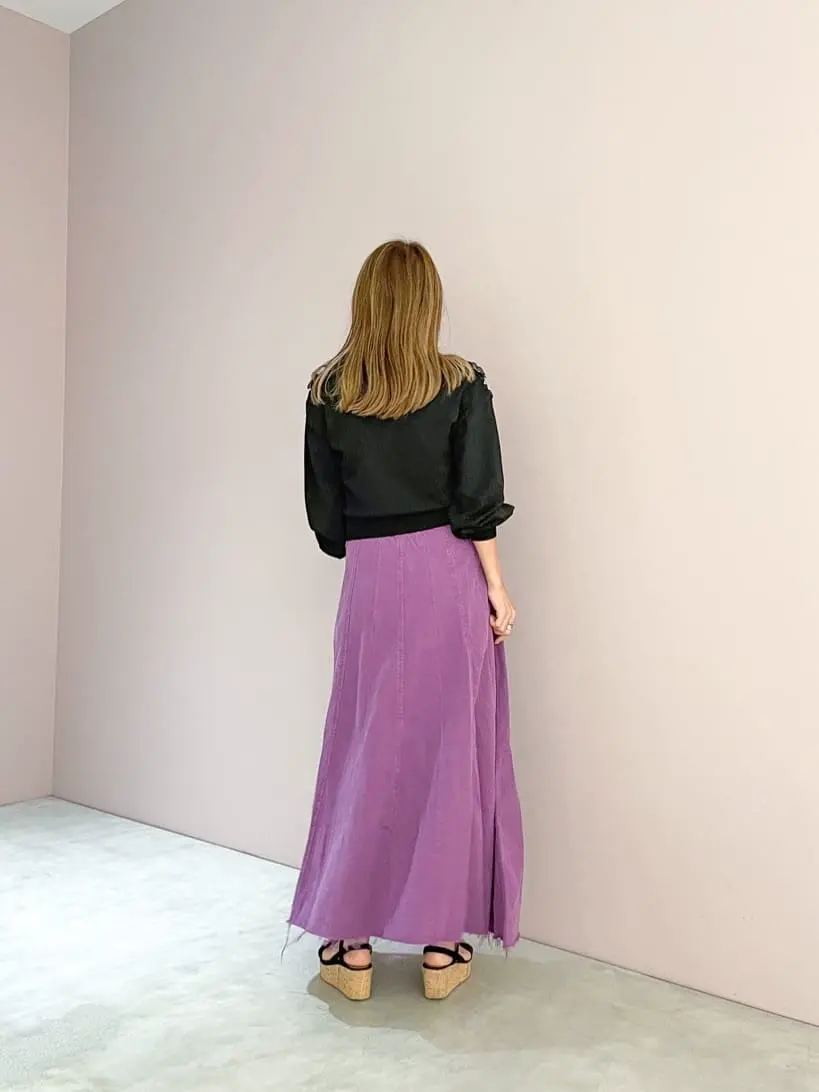 ORIGINATED IN GRACE CONTINENTAL yukimi yonee コーディネート画像