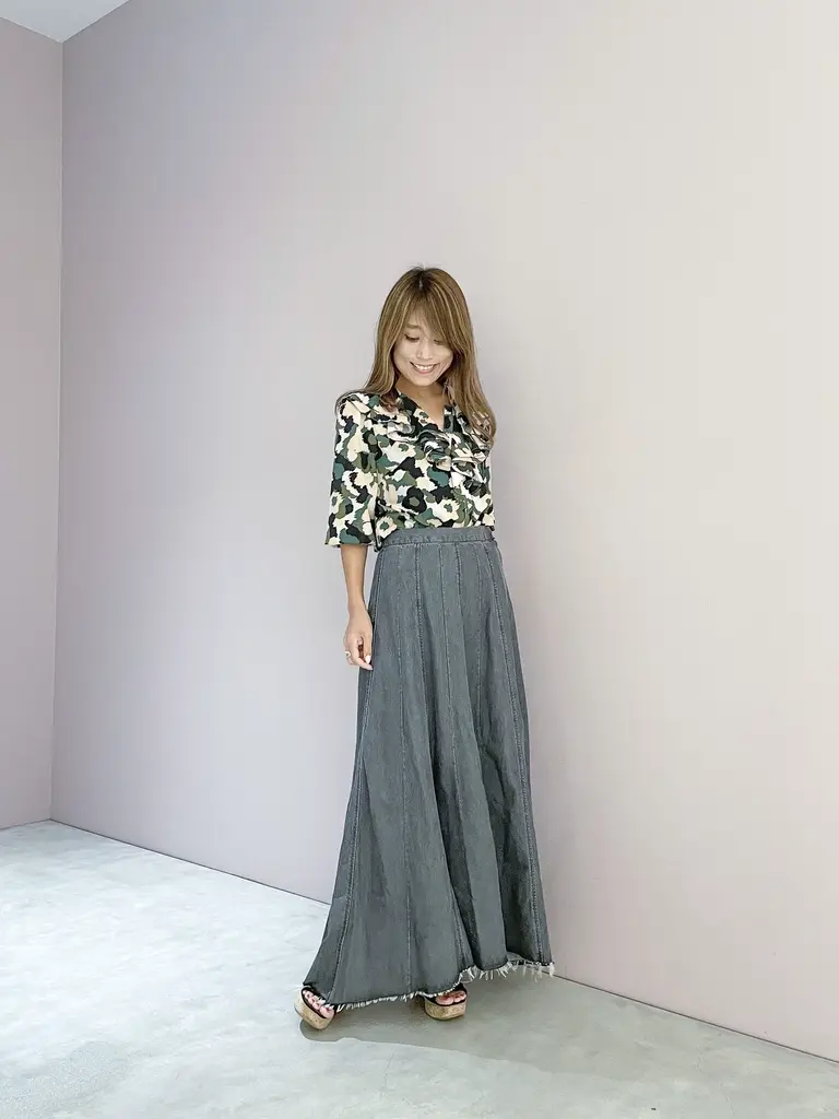 ORIGINATED IN GRACE CONTINENTAL yukimi yonee コーディネート画像