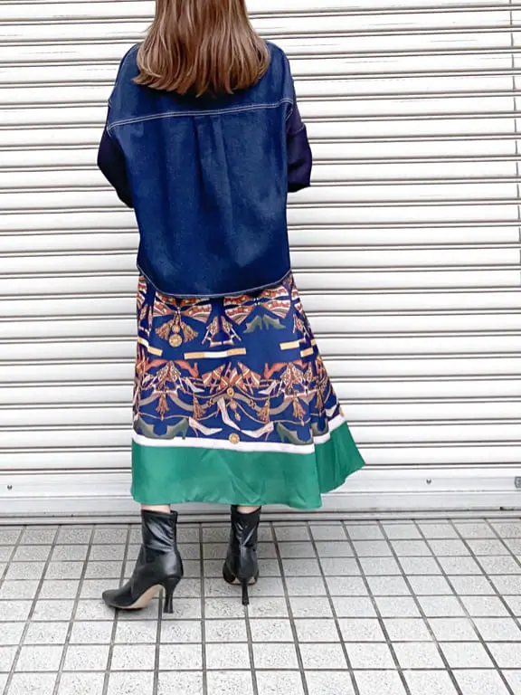 ORIGINATED IN GRACE CONTINENTAL yukimi yonee コーディネート画像