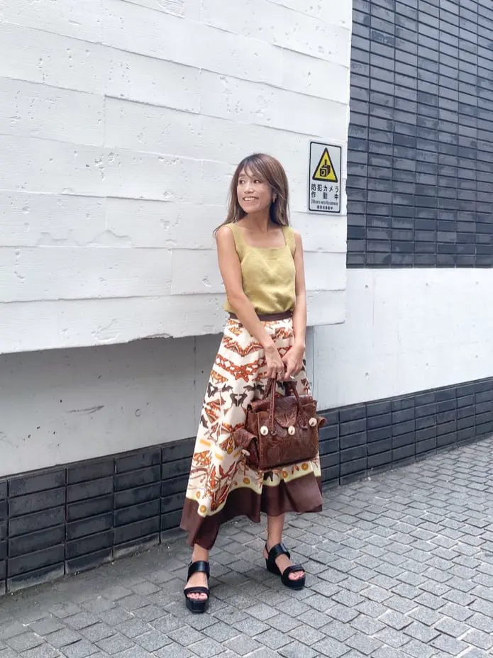 ORIGINATED IN GRACE CONTINENTAL yukimi yonee コーディネート画像