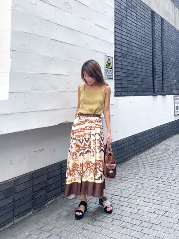 ORIGINATED IN GRACE CONTINENTAL yukimi yonee コーディネート画像