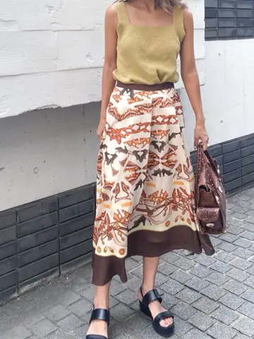 ORIGINATED IN GRACE CONTINENTAL yukimi yonee コーディネート画像