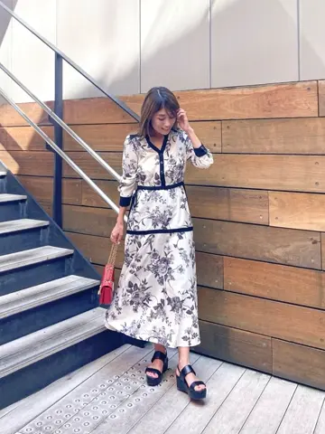 ORIGINATED IN GRACE CONTINENTAL yukimi yonee コーディネート画像