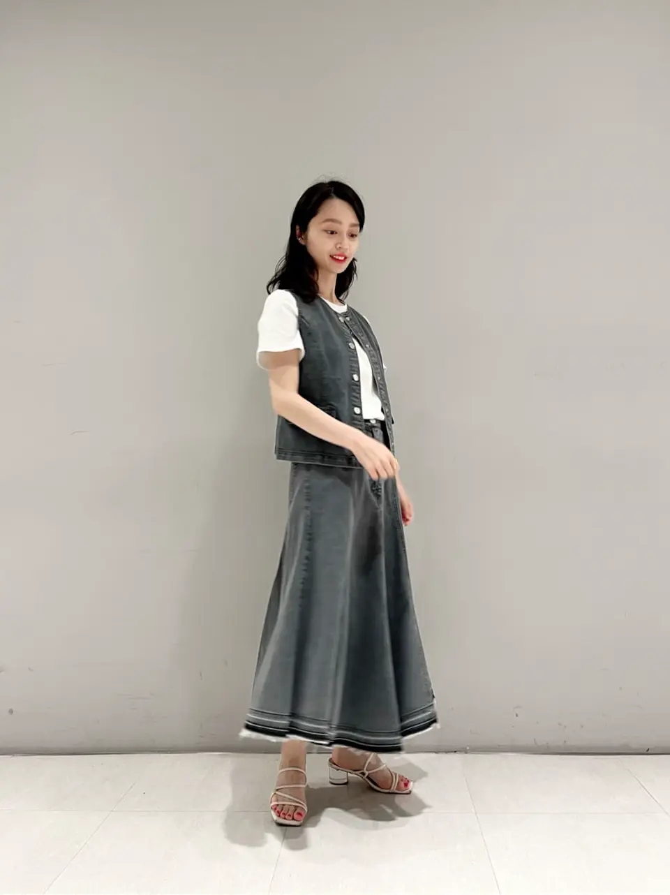 ORIGINATED IN GRACE CONTINENTAL yuri コーディネート画像