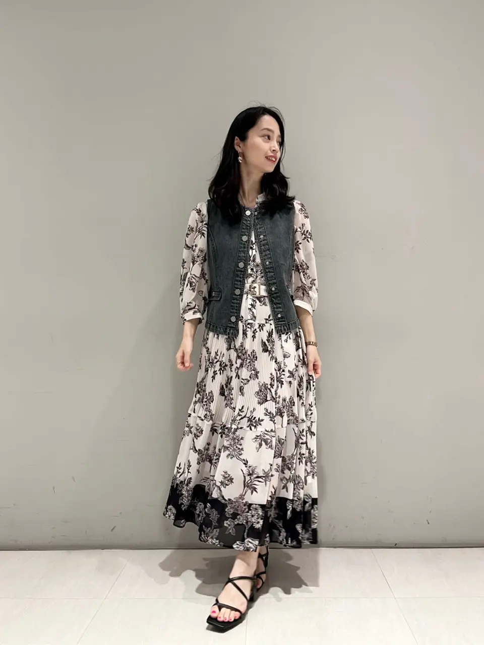 ORIGINATED IN GRACE CONTINENTAL yuri コーディネート画像