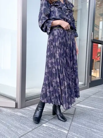 ORIGINATED IN GRACE CONTINENTAL yukimi yonee コーディネート画像