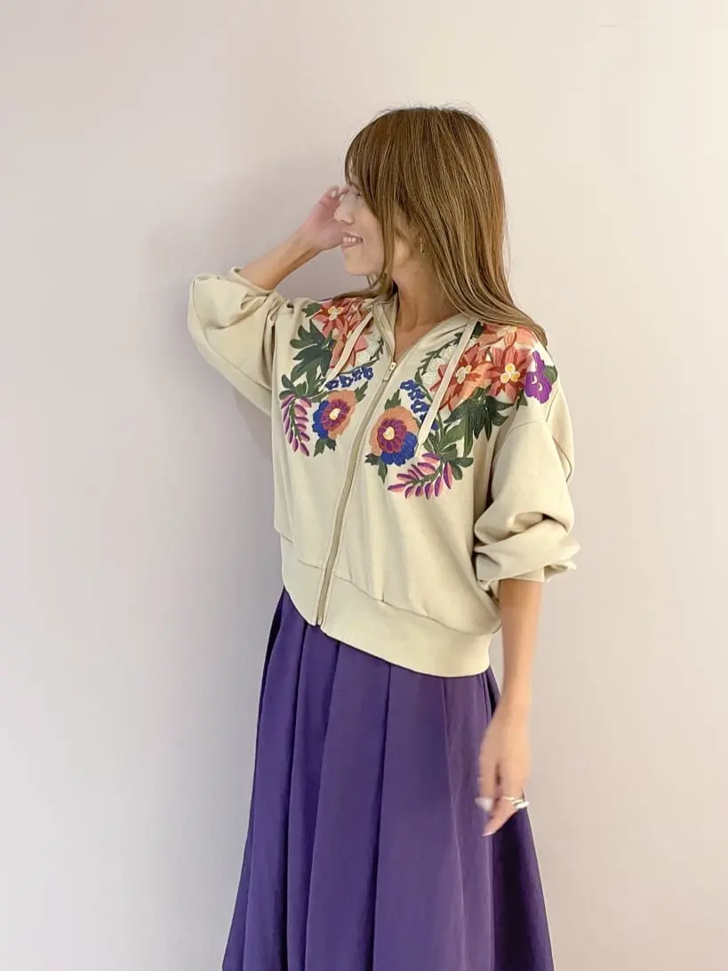 ORIGINATED IN GRACE CONTINENTAL yukimi yonee コーディネート画像