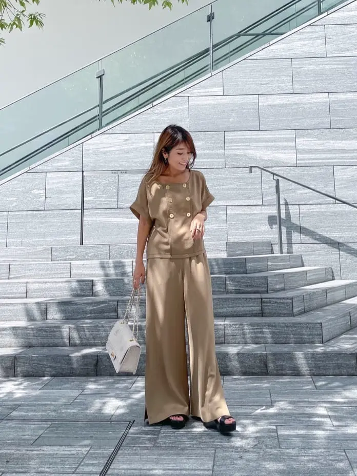 ORIGINATED IN GRACE CONTINENTAL yukimi yonee コーディネート画像