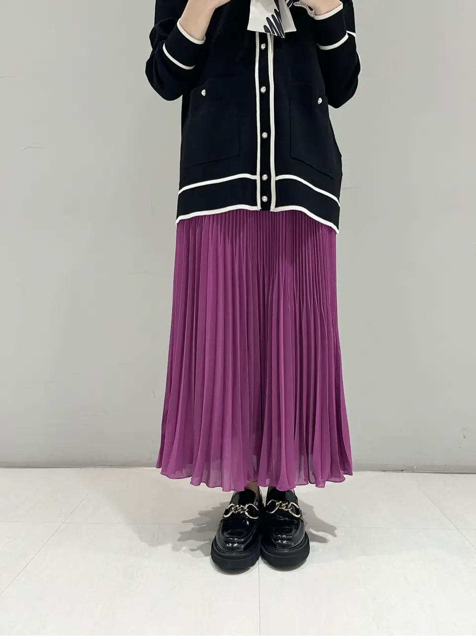 ORIGINATED IN GRACE CONTINENTAL yuri コーディネート画像