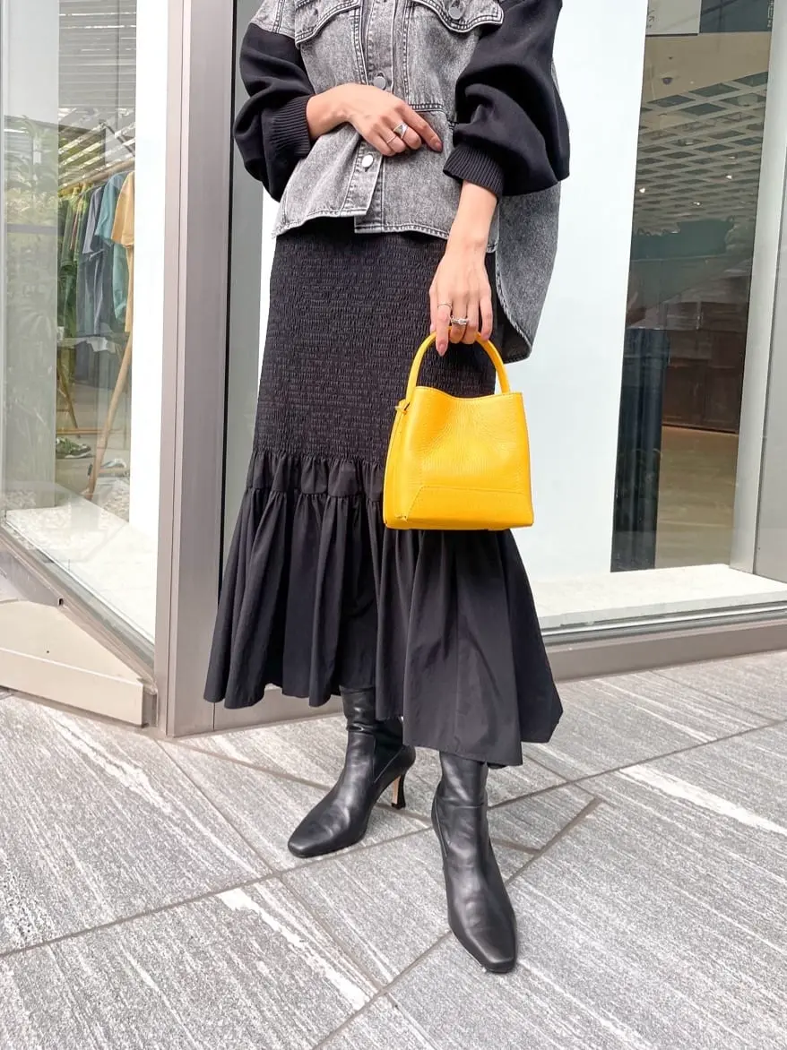 ORIGINATED IN GRACE CONTINENTAL yukimi yonee コーディネート画像