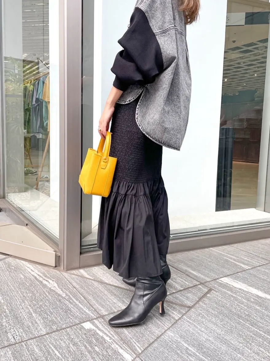 ORIGINATED IN GRACE CONTINENTAL yukimi yonee コーディネート画像