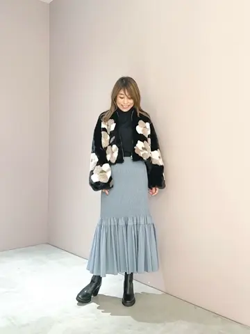 ORIGINATED IN GRACE CONTINENTAL yukimi yonee コーディネート画像