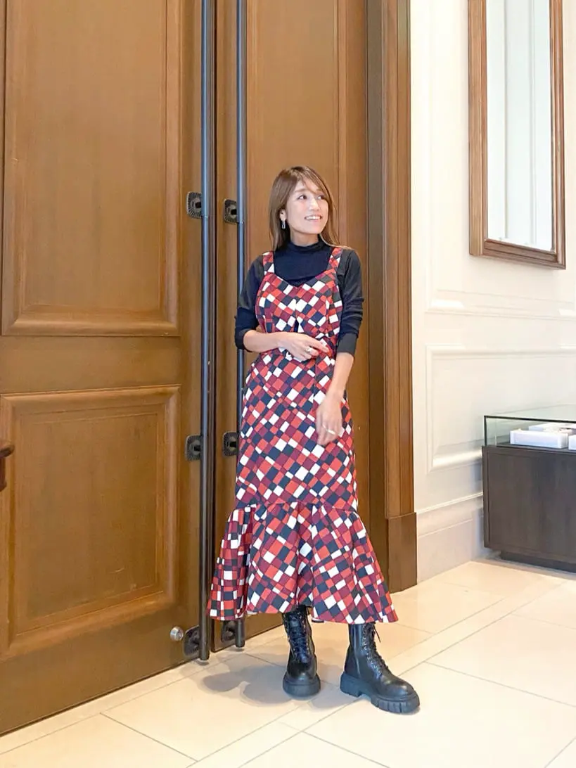 ORIGINATED IN GRACE CONTINENTAL yukimi yonee コーディネート画像