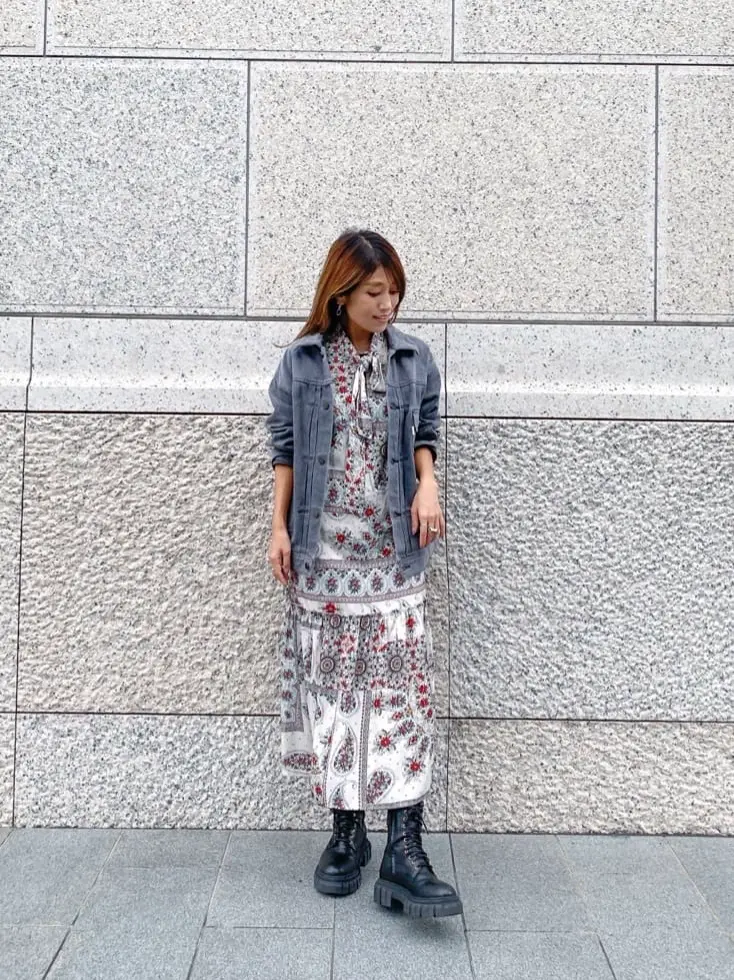 ORIGINATED IN GRACE CONTINENTAL yukimi yonee コーディネート画像