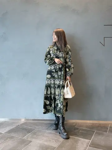 ORIGINATED IN GRACE CONTINENTAL yukimi yonee コーディネート画像