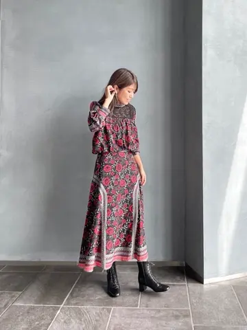 ORIGINATED IN GRACE CONTINENTAL yukimi yonee コーディネート画像