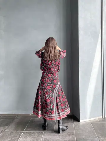 ORIGINATED IN GRACE CONTINENTAL yukimi yonee コーディネート画像