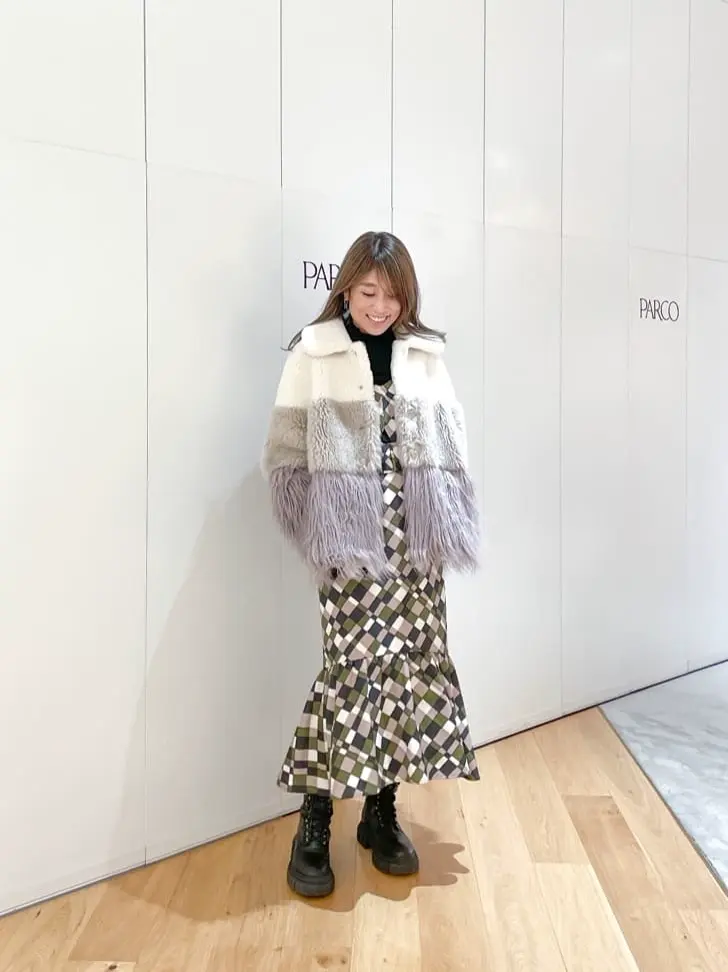 ORIGINATED IN GRACE CONTINENTAL yukimi yonee コーディネート画像