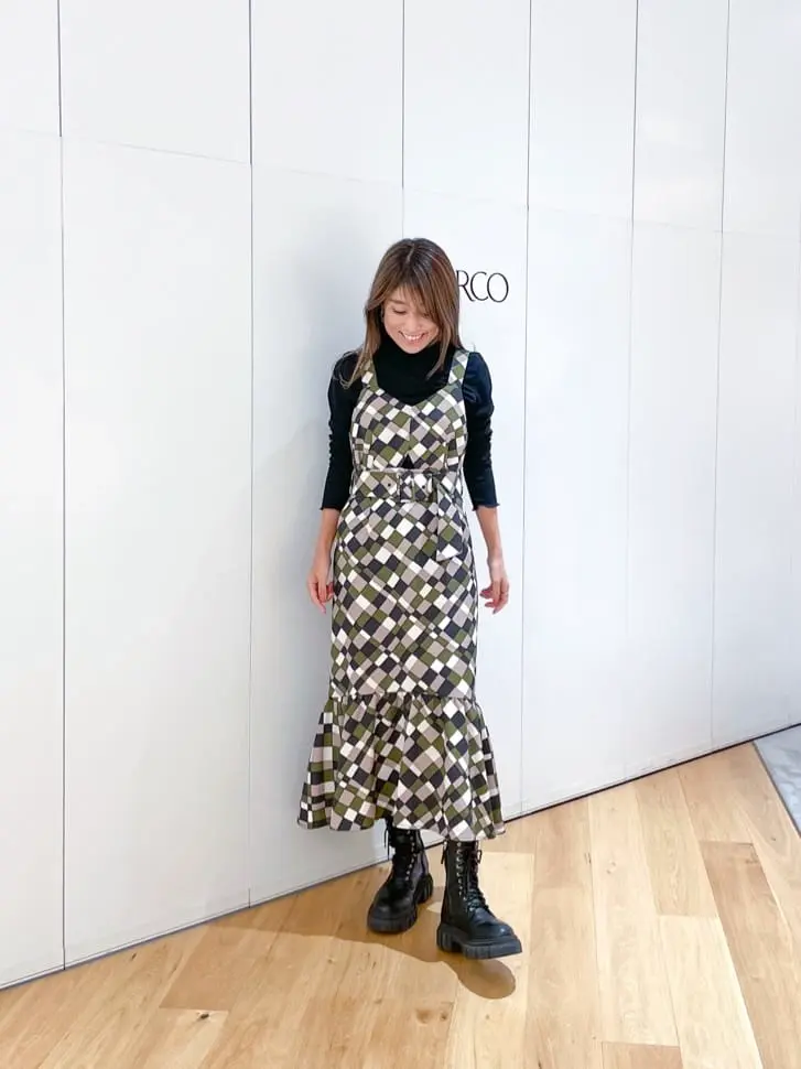 ORIGINATED IN GRACE CONTINENTAL yukimi yonee コーディネート画像