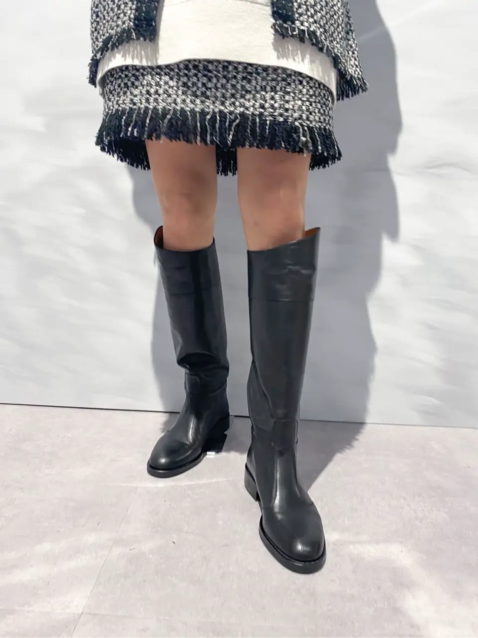 ORIGINATED IN GRACE CONTINENTAL yukimi yonee コーディネート画像