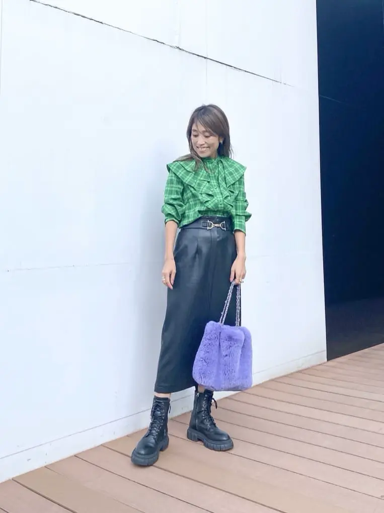 ORIGINATED IN GRACE CONTINENTAL yukimi yonee コーディネート画像