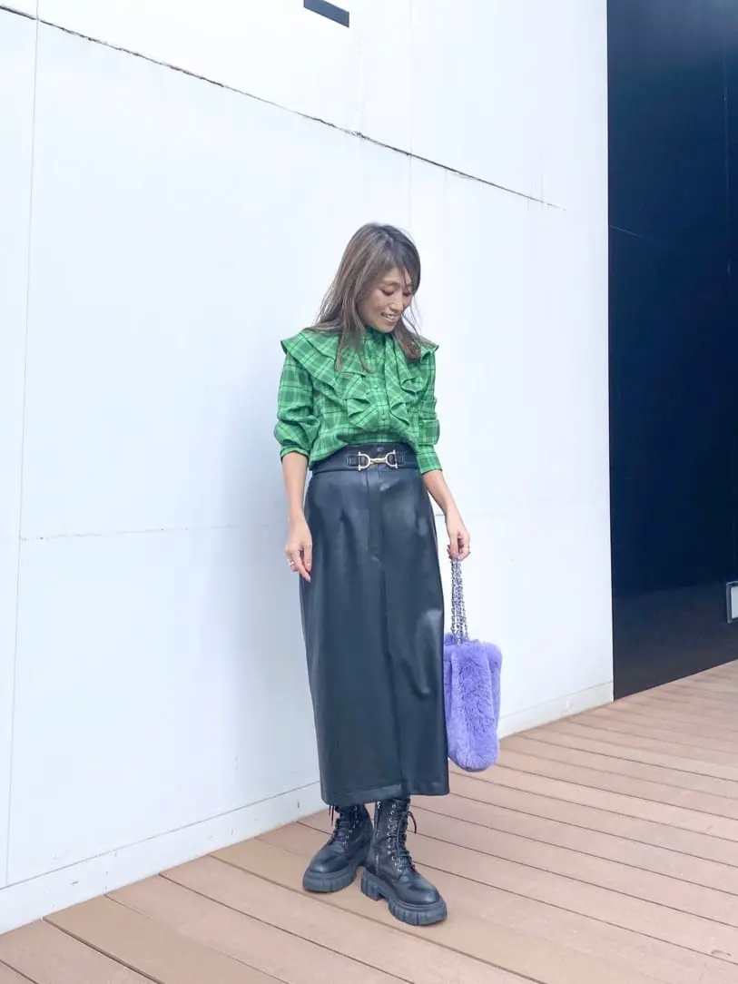 ORIGINATED IN GRACE CONTINENTAL yukimi yonee コーディネート画像