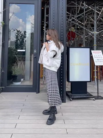 ORIGINATED IN GRACE CONTINENTAL yukimi yonee コーディネート画像