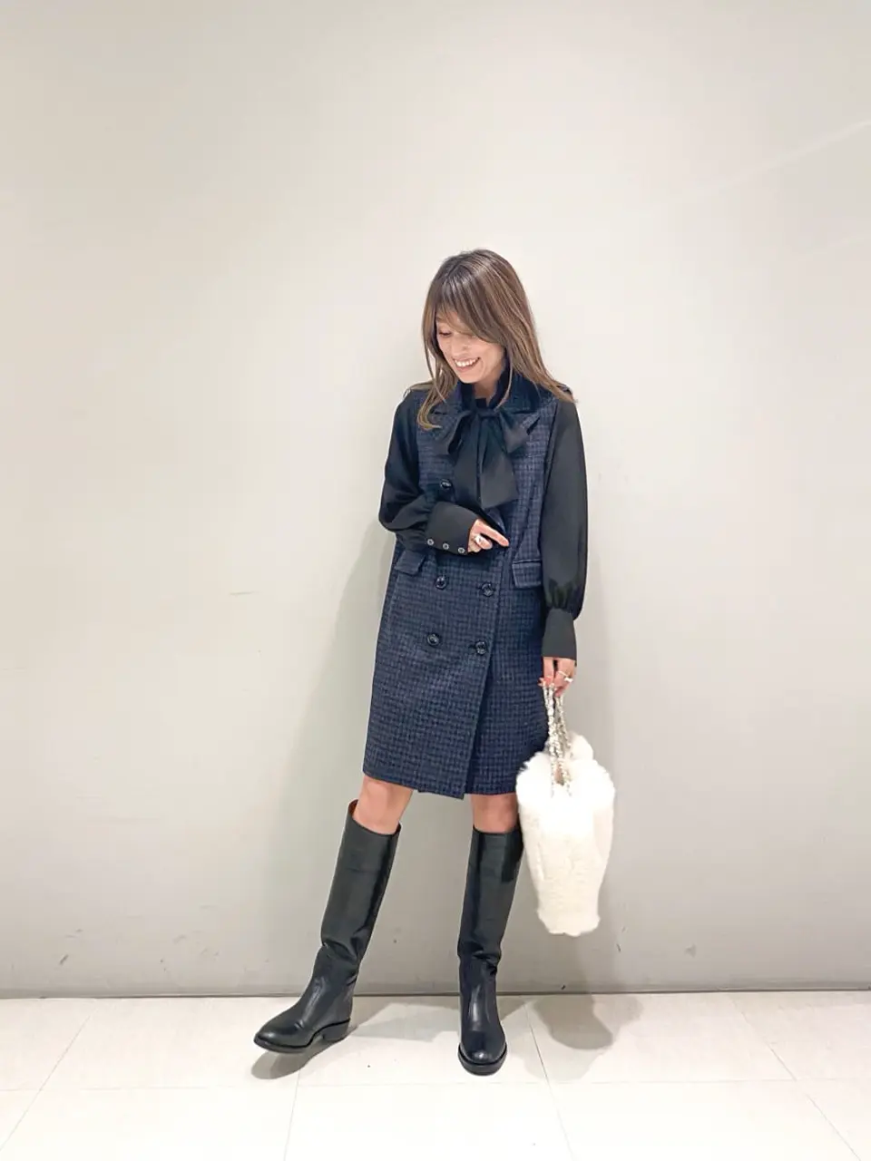 ORIGINATED IN GRACE CONTINENTAL yukimi yonee コーディネート画像