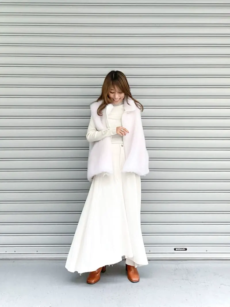 ORIGINATED IN GRACE CONTINENTAL yukimi yonee コーディネート画像