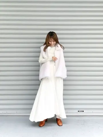 ORIGINATED IN GRACE CONTINENTAL yukimi yonee コーディネート画像