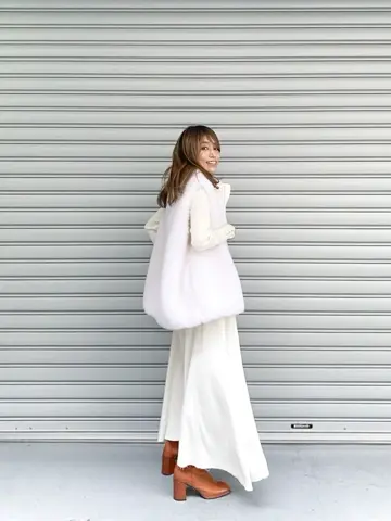 ORIGINATED IN GRACE CONTINENTAL yukimi yonee コーディネート画像