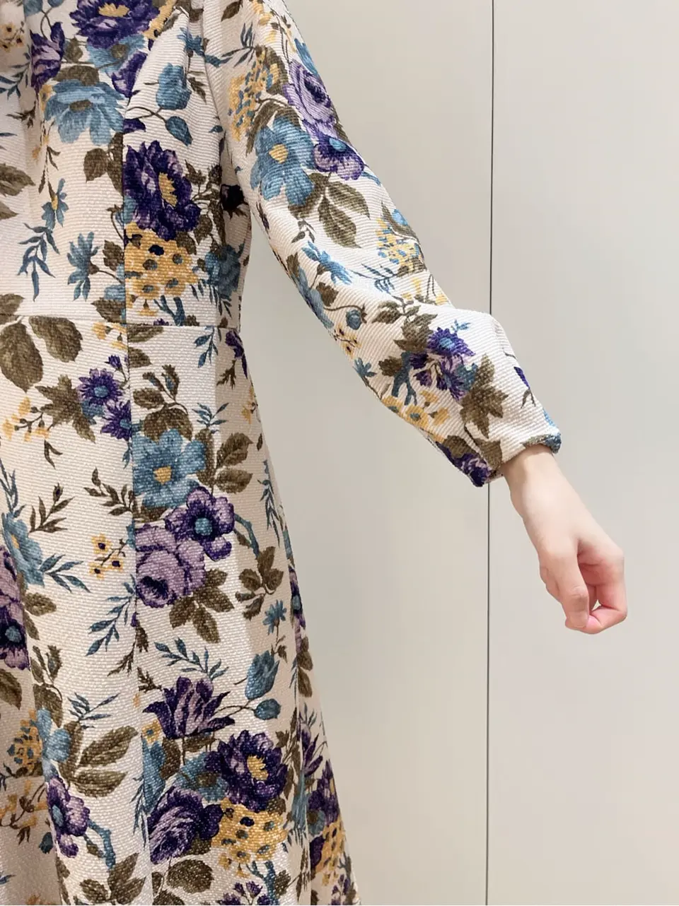 ORIGINATED IN GRACE CONTINENTAL yuri コーディネート画像