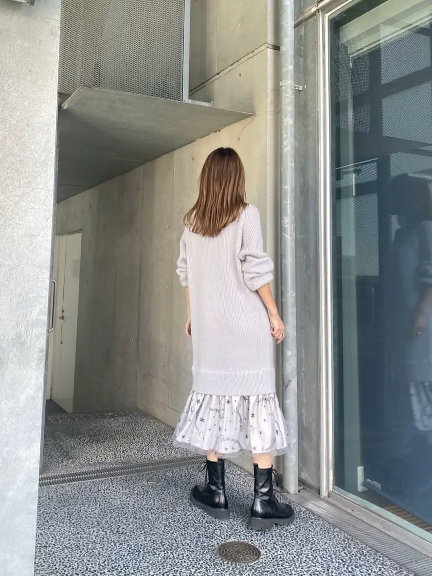 ORIGINATED IN GRACE CONTINENTAL yukimi yonee コーディネート画像