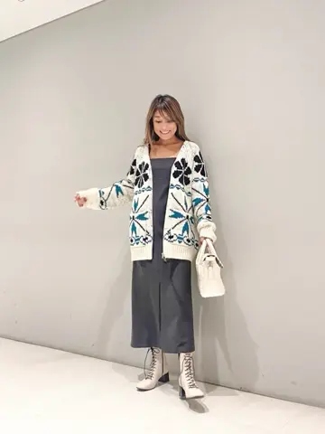 ORIGINATED IN GRACE CONTINENTAL yukimi yonee コーディネート画像