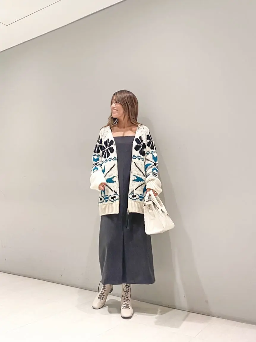 ORIGINATED IN GRACE CONTINENTAL yukimi yonee コーディネート画像