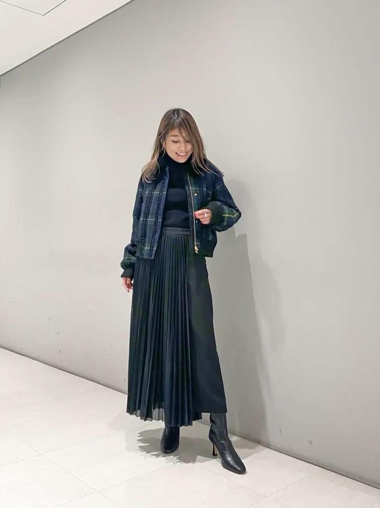 ORIGINATED IN GRACE CONTINENTAL yukimi yonee コーディネート画像