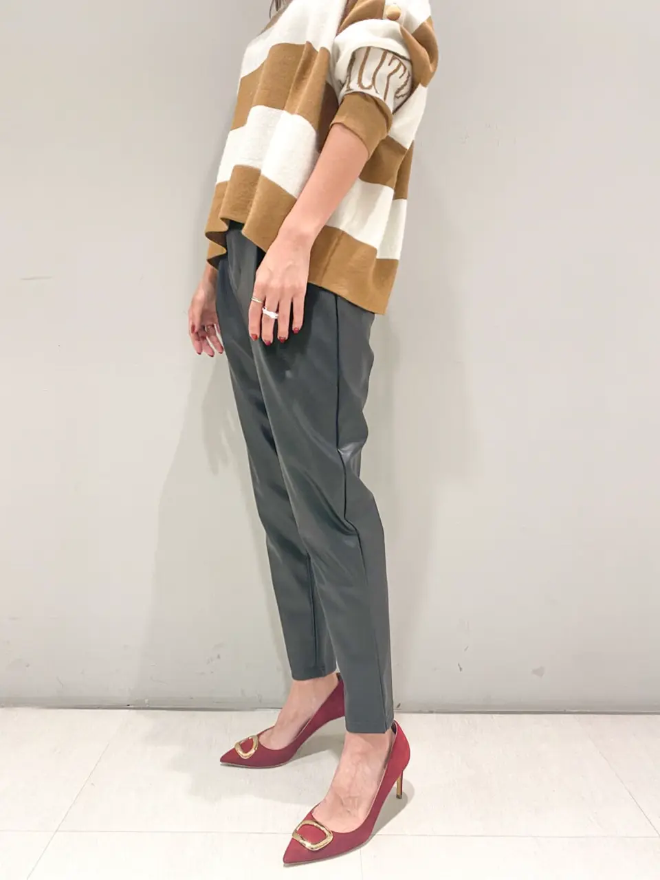 ORIGINATED IN GRACE CONTINENTAL yukimi yonee コーディネート画像