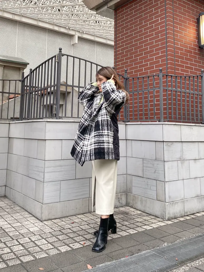 ORIGINATED IN GRACE CONTINENTAL yukimi yonee コーディネート画像