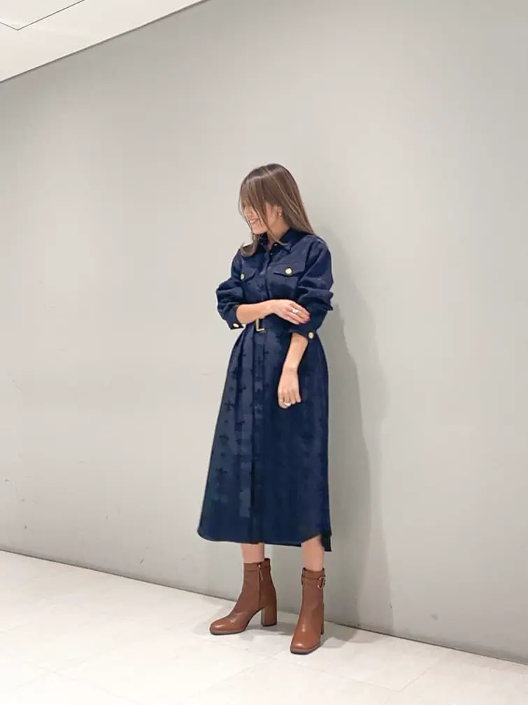 ORIGINATED IN GRACE CONTINENTAL yukimi yonee コーディネート画像