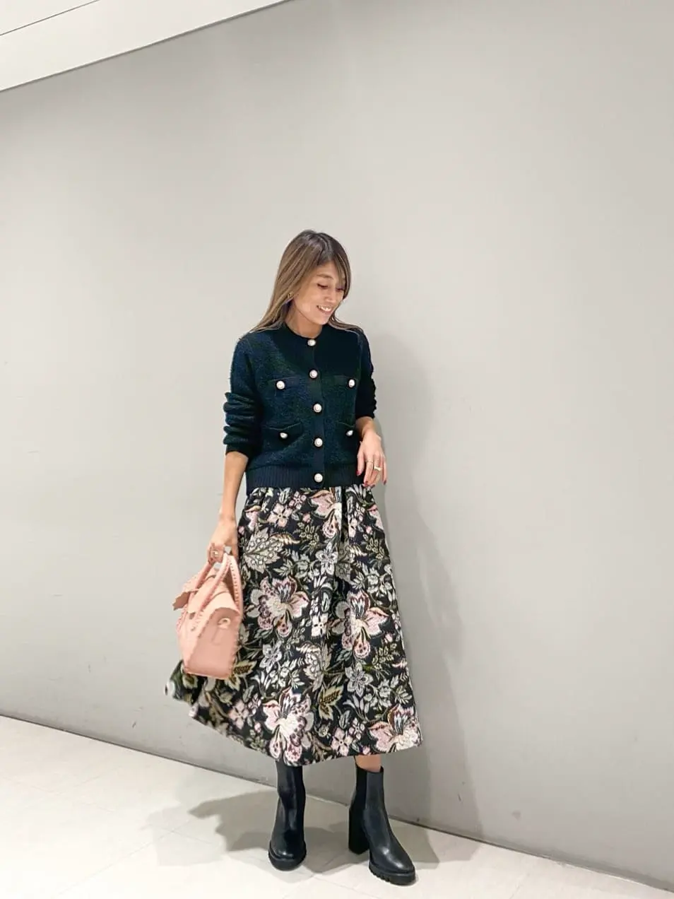 ORIGINATED IN GRACE CONTINENTAL yukimi yonee コーディネート画像